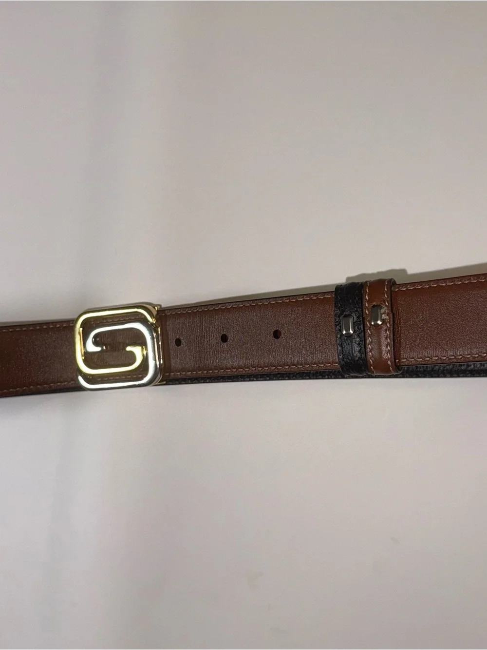 Authentic Gucci reversible belt with Black/Brown Leather Men's Gold Buckle